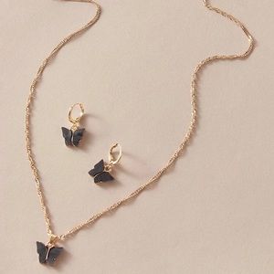 Black butterfly earrings & necklace set